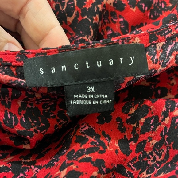 Sanctuary abstract print blouse smocked sleeves button front red black 3X - Picture 6 of 10
